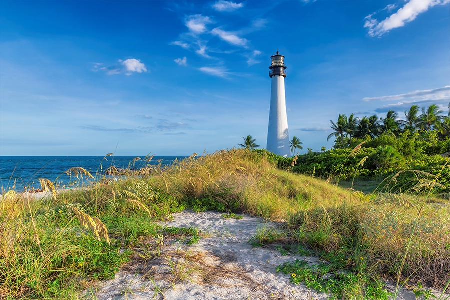 key biscayne lighthouse miami cruises
